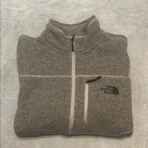 quarter zip north face fleece